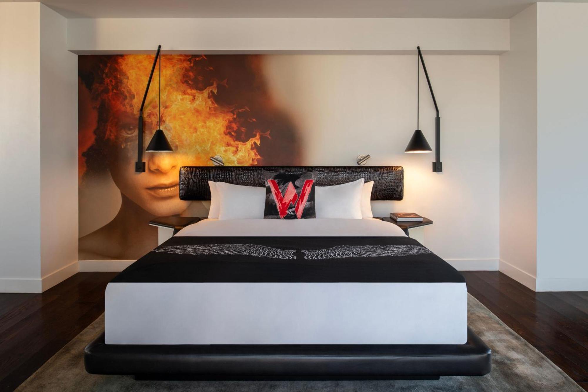 W Boston Hotel Bagian luar foto