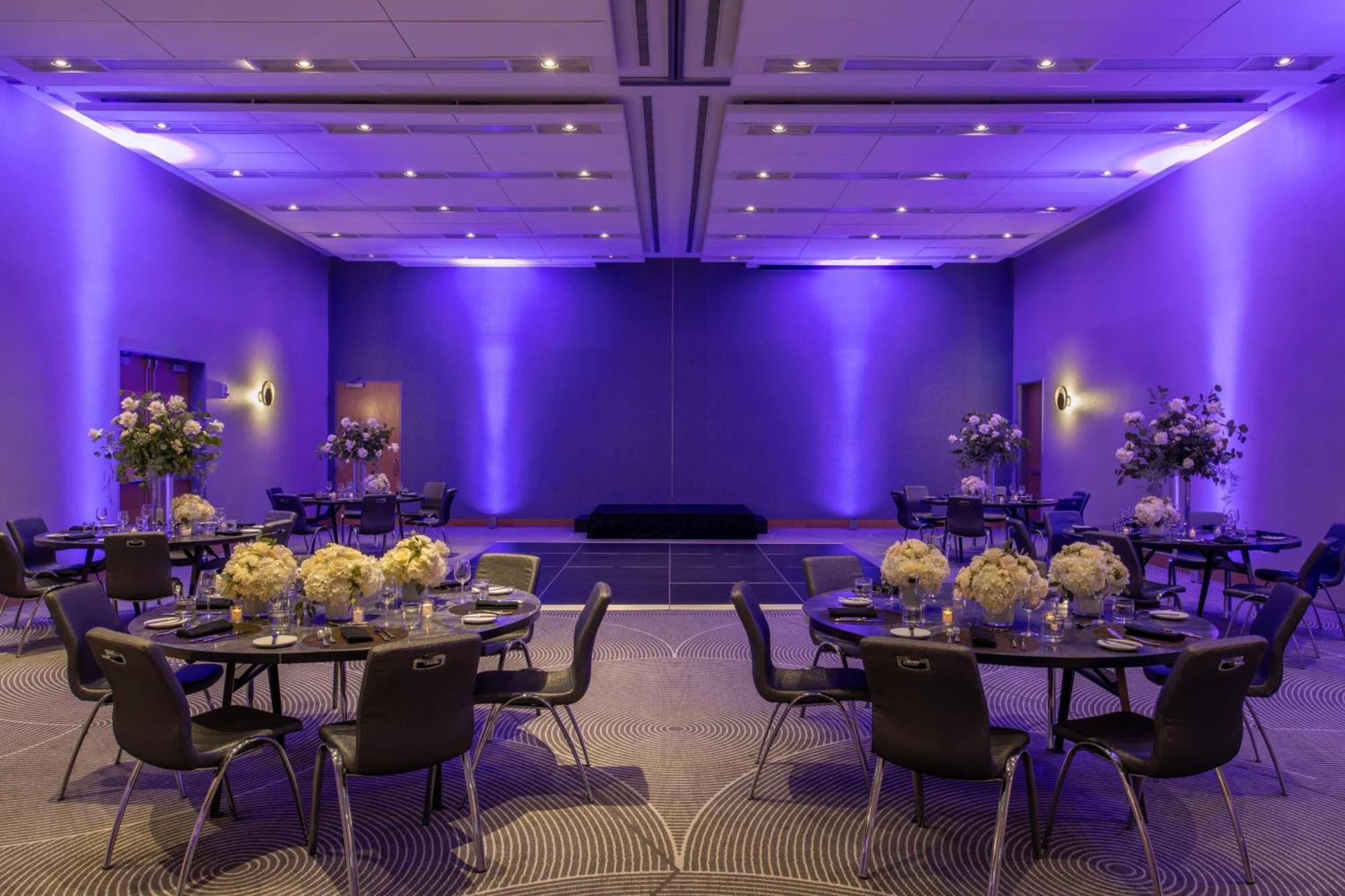 W Boston Hotel Bagian luar foto