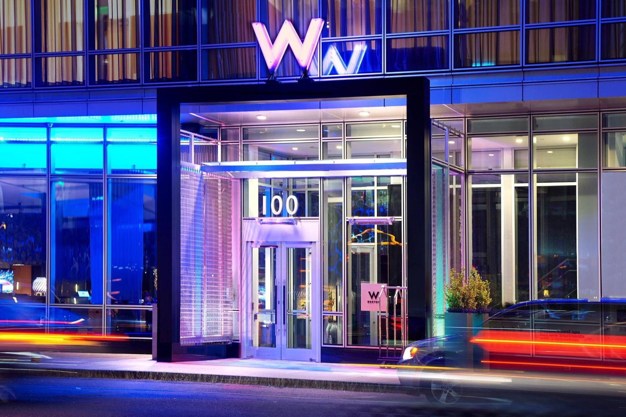 W Boston Hotel Bagian luar foto