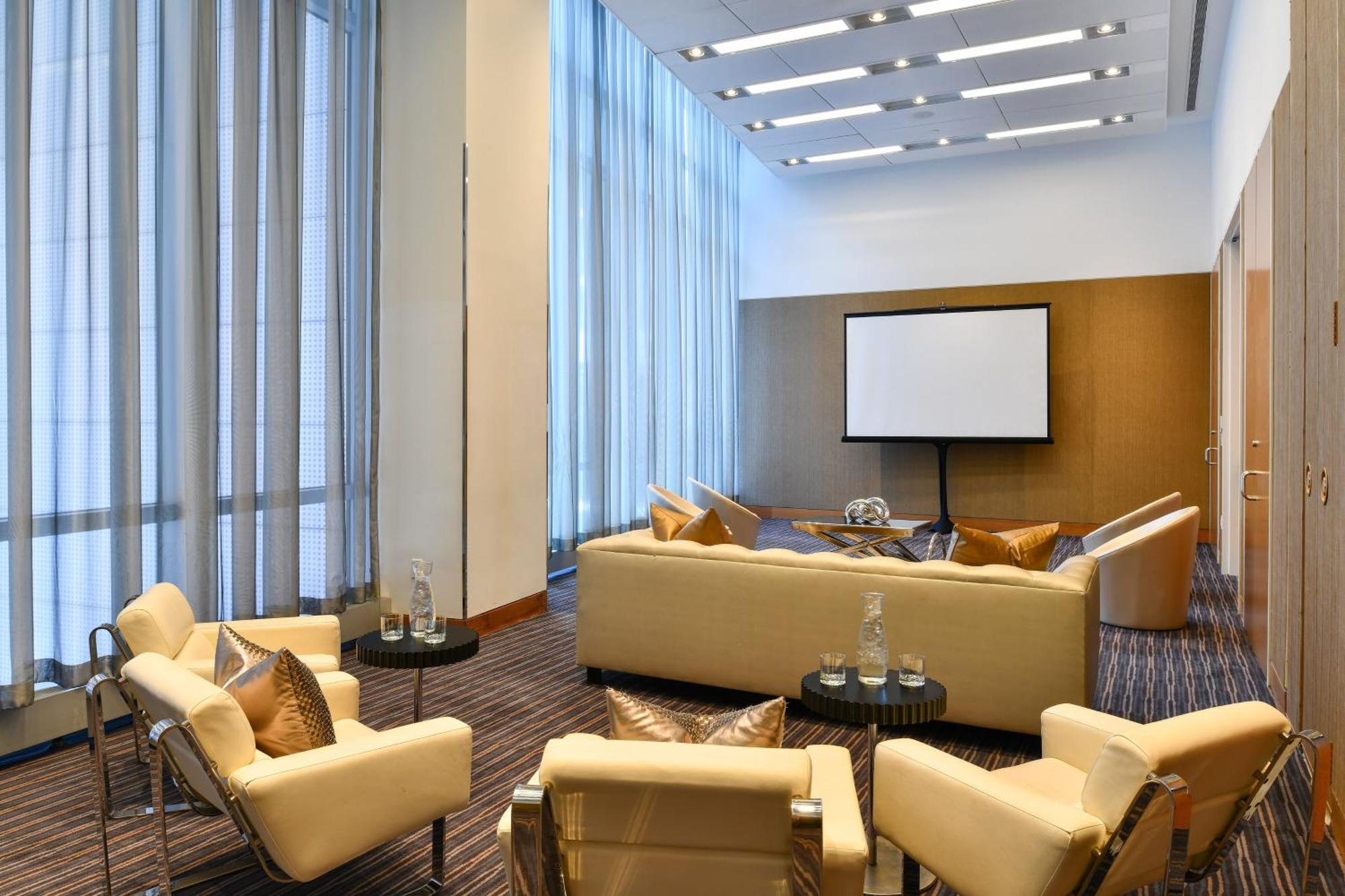 W Boston Hotel Bagian luar foto